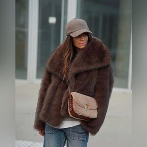 Luxe Vintage | XS Brown Ferryhill Faux Fur Coat